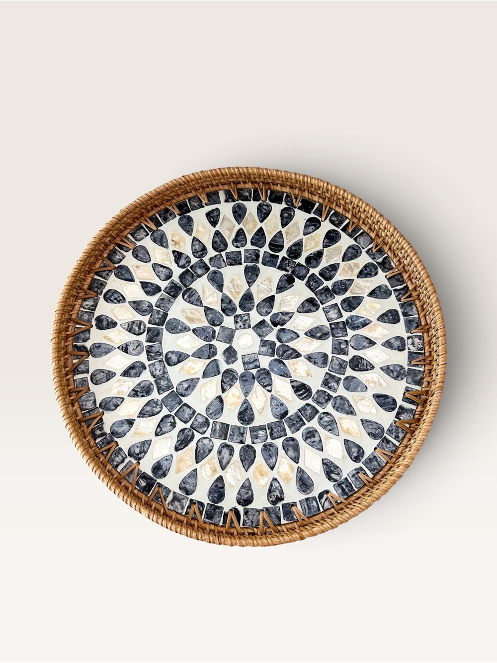 NWOT Handmade Boho Rattan Pearl Mosaic Round Decorative Serving Tray - 13.5”